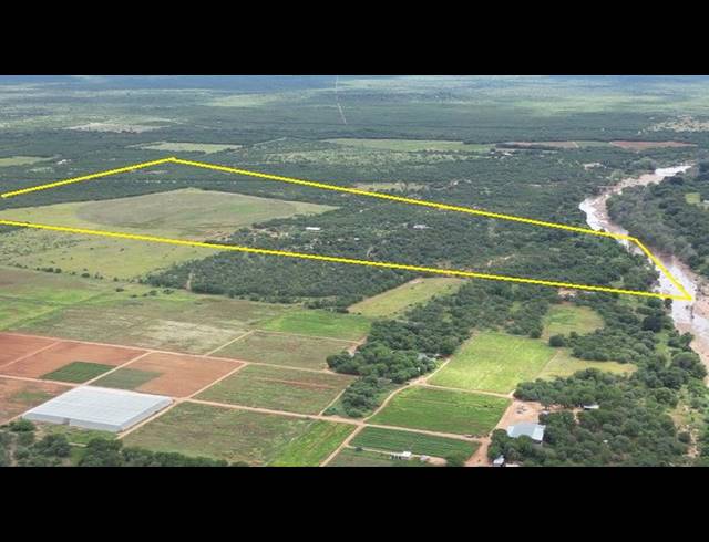FARM FOR SALE IN MOPANE